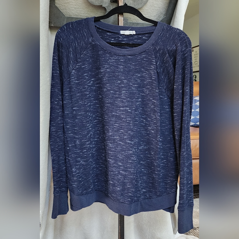 Stitch fix threads for thought navy sweatshirt with thumb holes. L